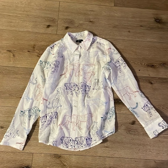 NWOT Rails
Kate Wildcat Button-Front Shirt - Picture 8 of 11